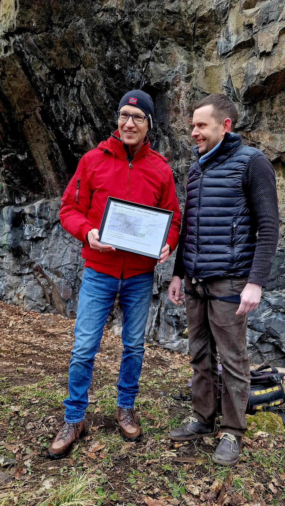 Eröffnung neuer Kletterrouten in Trusetal mit Bürgermeister Kay Großmann und Thomas Hocke (v.l.n.r.)